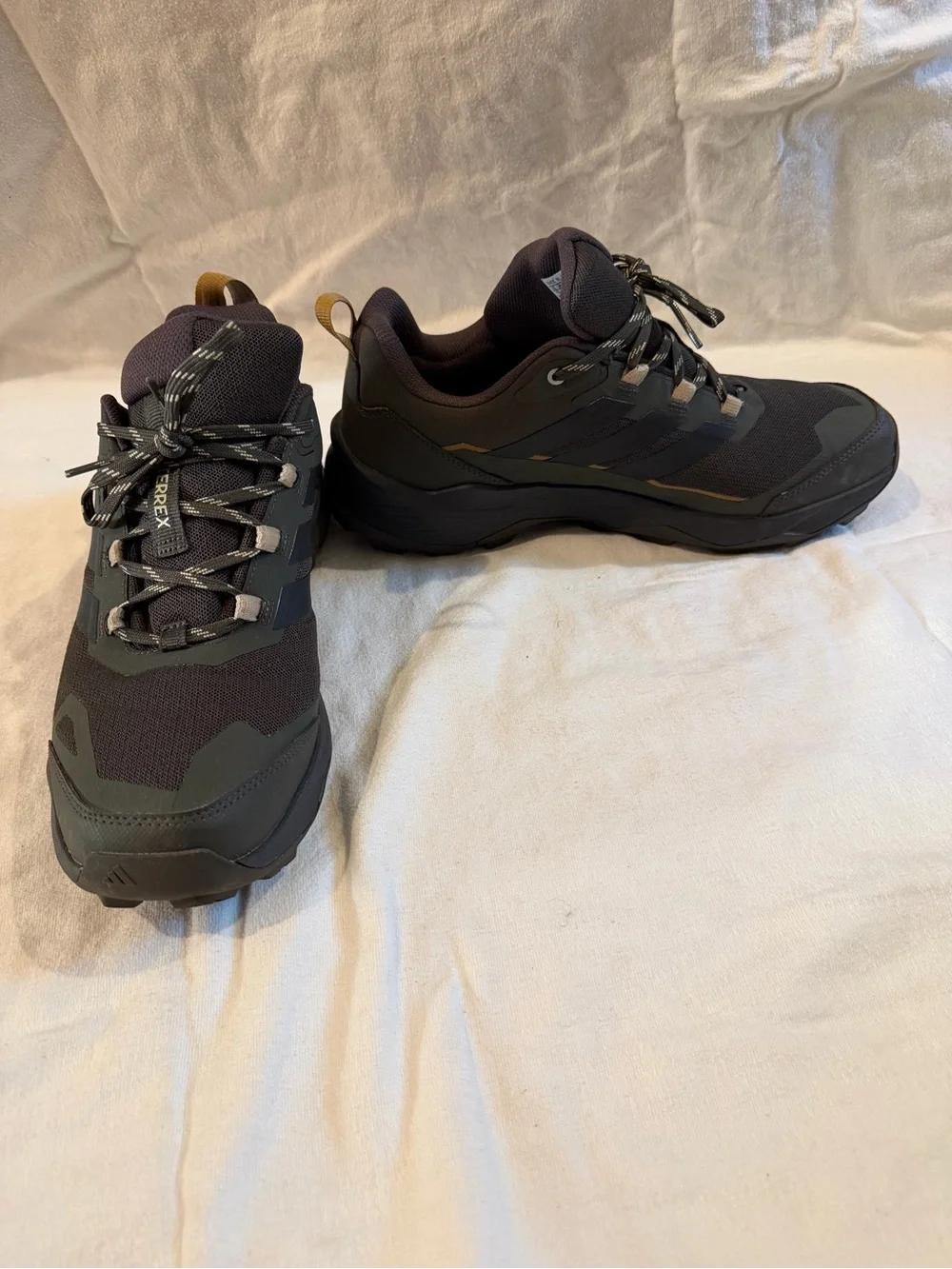 Adidas TERREX Skychaser AX5 - non-GoreTex - Men’s size 11